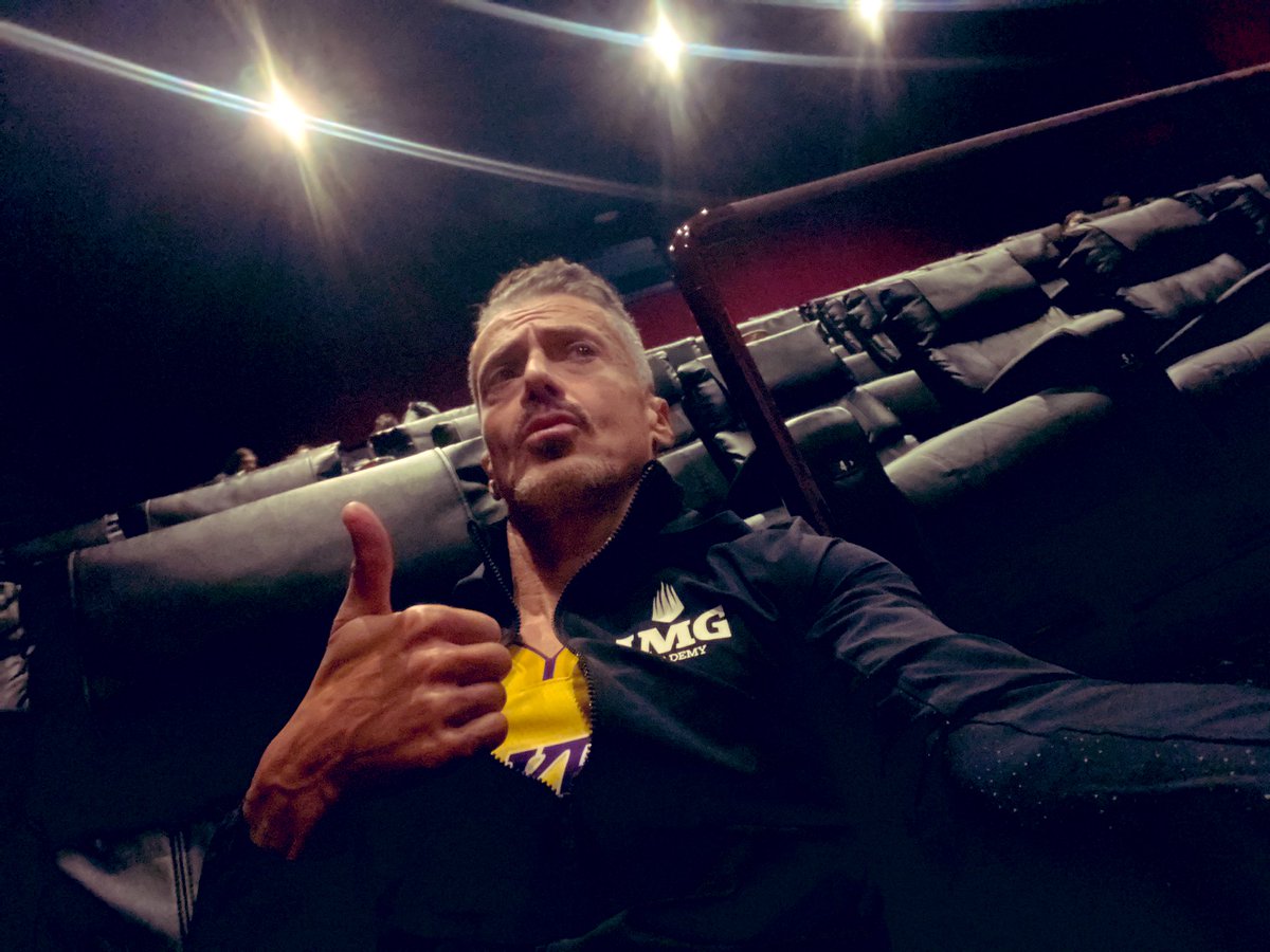 Like Japanese culture itself, there’s a simple elegance to #RentalFamily that’s instantly appealing

A spiritual soul bestowed via Brendan Fraser’s aura &amp; Hikari’s direction

The kind of film that woulda been word-of-mouth hit in early 00s

Pretend it’s 2003 — go support this gem