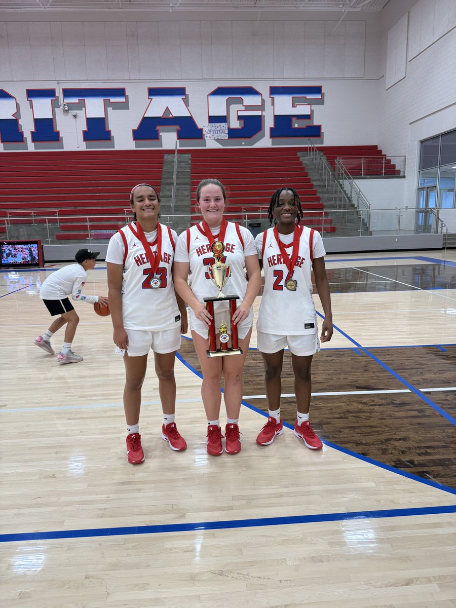 Heritage Girls BB tweet media