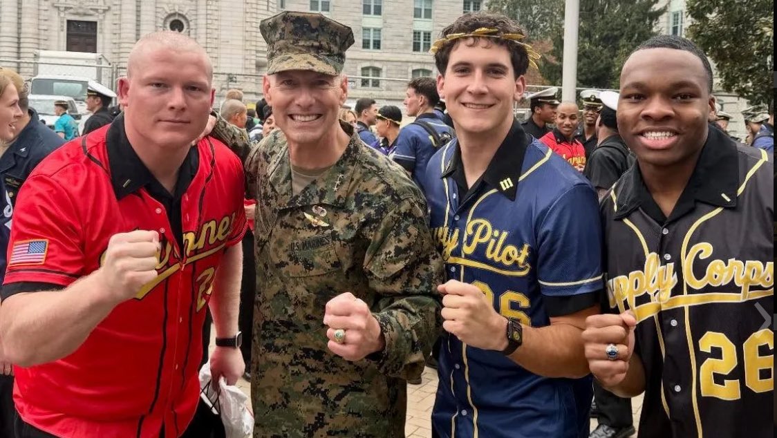 𝕃𝕚𝕖𝕦𝕥𝕖𝕟𝕒𝕟𝕥 ℂ𝕠𝕝𝕠𝕟𝕖𝕝 ℙ 🪖 tweet media