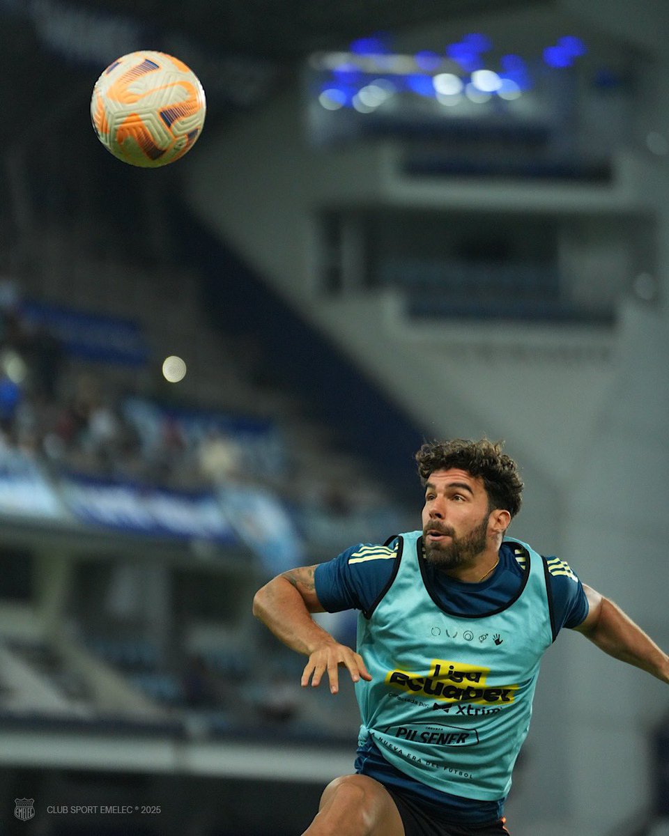 CSEmelec's tweet image. Calentamiento ✅

#CSEvsSDA #LigaEcuabet
#VamosEmelec ⚡️