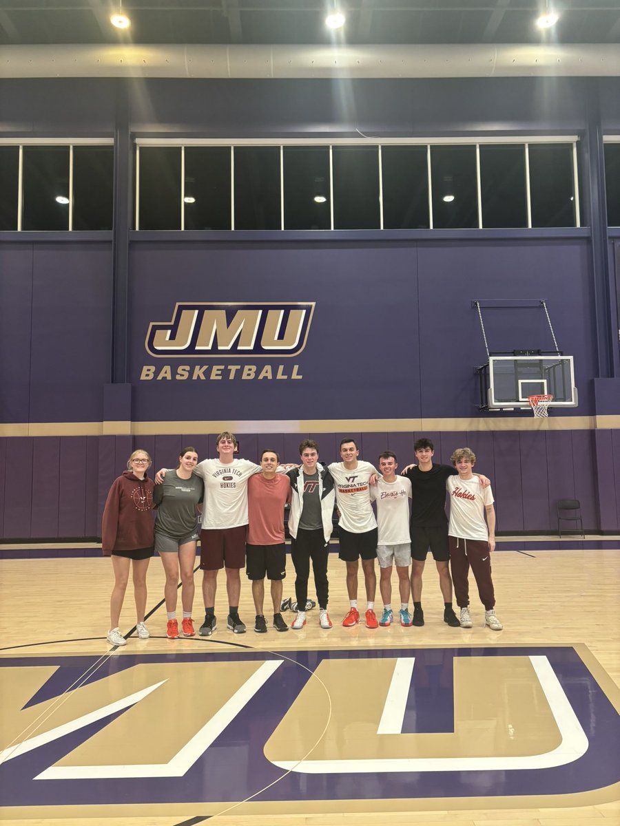 Evan Hughes tweet media