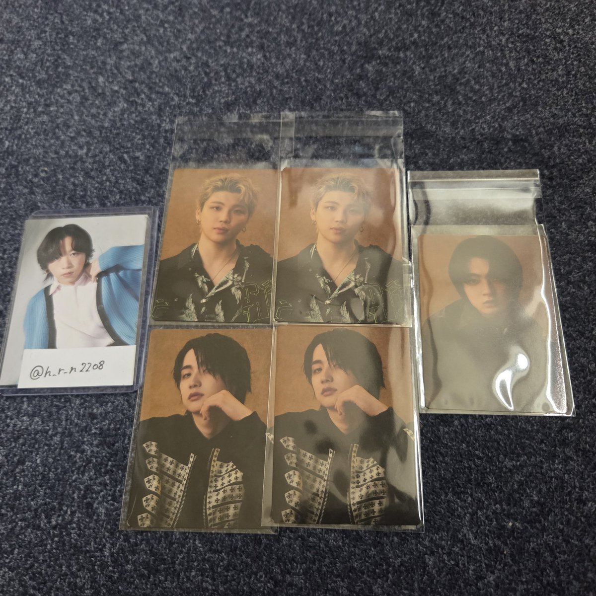 h_r_n2208's tweet image. 【交換•買取】BMSG COMPLETE FILE コンプリートファイル フォトカード

譲▶︎画像のもの、ご提示金額(+送料)

求▶︎ソウタ＞レオ(、カイリュウ)

☆条件はALTにて
☆ファンミ(新潟仙台)、都内手渡しまたは郵送📮
☆条件外の方返信しませんのでご了承ください

#BEFIRST交換  #MAZZEL交換  #BMSG交換