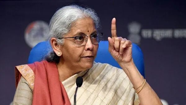 IndiaNewGen's tweet image. Govt Inflation data tells Inflation is 0.25%.
Schools are increasing fees by 10%-20%.
Companies give hike 0%-5% hike in which govt takes 35%.

Savings keep reducing 8%-10% every year.

Even being High income group, my savings is way less than Income tax paid.

pathetic country.