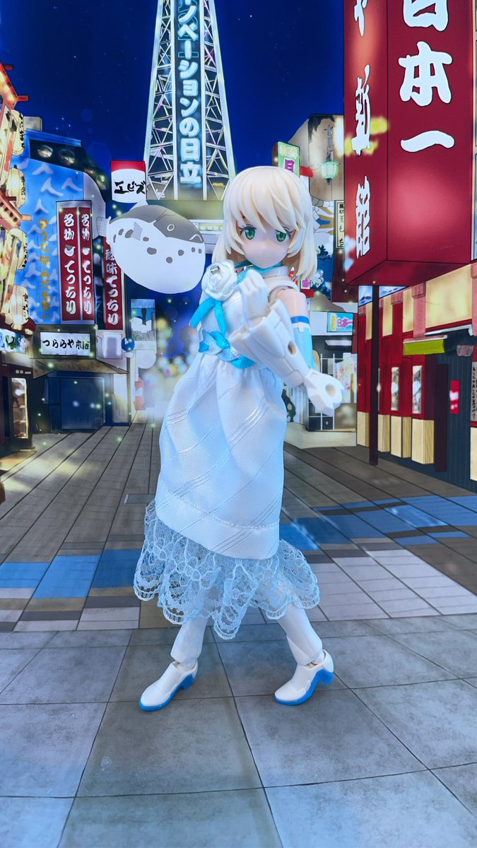 大阪日本橋のいろしかさんに写真の1/10から1/12サイズのワンピースを