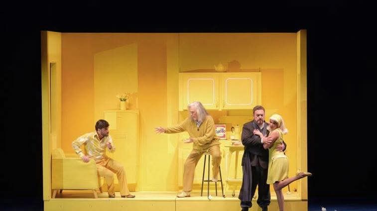 OperaLibera's tweet image. Per la prima volta nella sua storia al Teatro Filarmonico approda “Il turco in Italia”, capolavoro di Rossini qui proposto, nel riuscito allestimento di #RobertoCatalano.
Sul palco una compagnia di canto di primissimo livello.
Ecco la nostra recensione.

operalibera.net/wp/2025/11/16/…