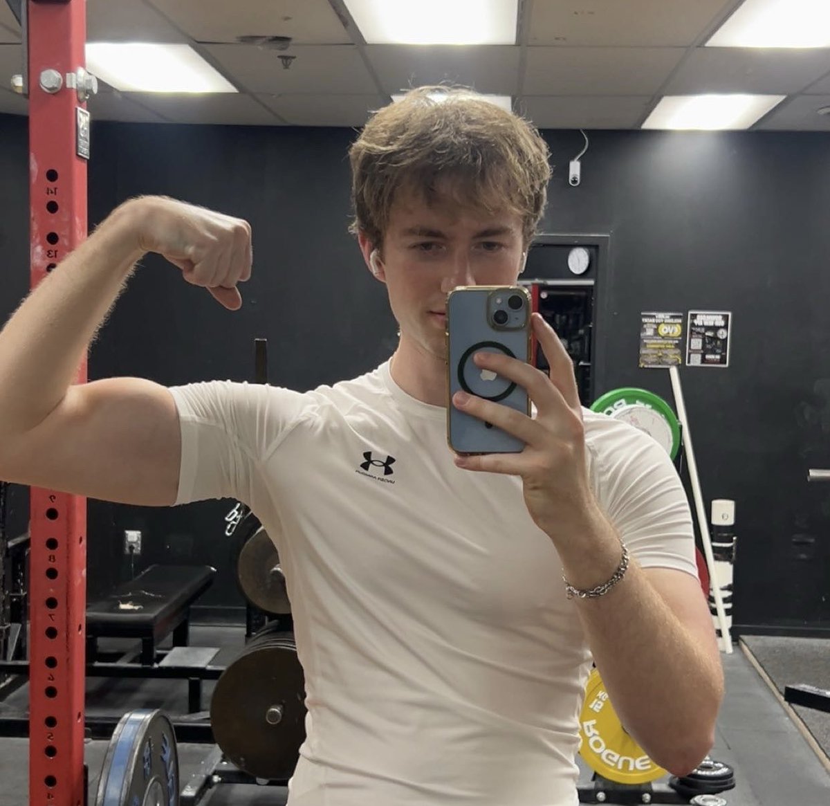 JDabknee's tweet image. clocking back in