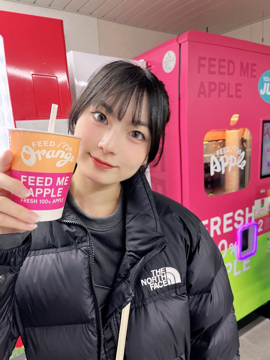 yuuka_yu_yu's tweet image. りんご生搾りジュース🥤
おいしかった！

最近りんご好き🍎
#ゆうゆ #fjk #model
