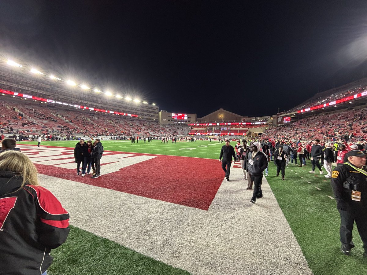 NewYearsJaeger's tweet photo. Last home Wisconsin game of the year. Let’s have a good one! https://t.co/gCWzzh4pew