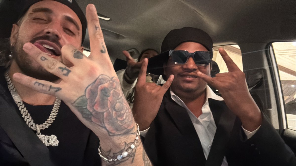 DJSCHEME_'s tweet image. With the greatest driver