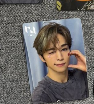 取引 tweet media
