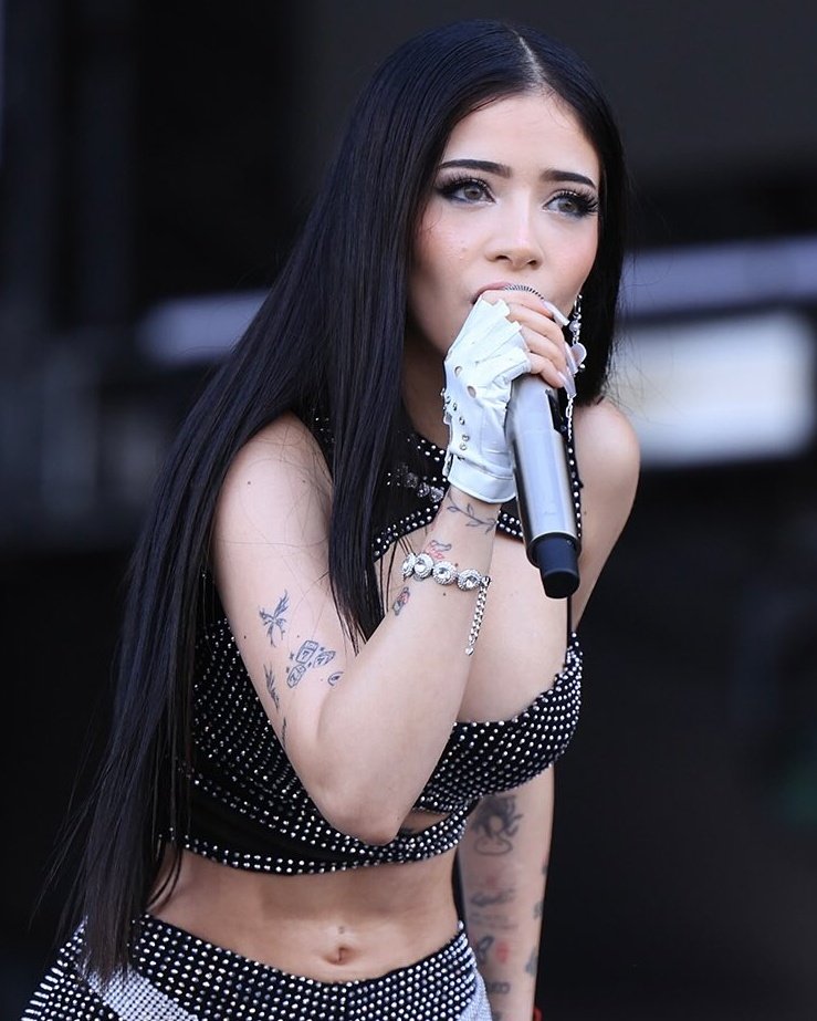 Lo hermosa que estaba Katteyes hoy en el #Cocacolaflowfest2025 🔥🐈‍⬛