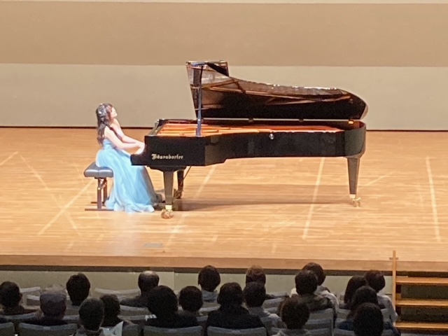 昨日(11/22)、ワンコインコンサートを開催しました。
出演は雪入美優さん。すてきなピアノの音色がホールを包み込みました。
ご来場いただいた皆様、ありがとうございました。
#松代文化ホール　#ワンコインコンサート　#雪入美優　#ベーゼンドルファー　#ピアノ