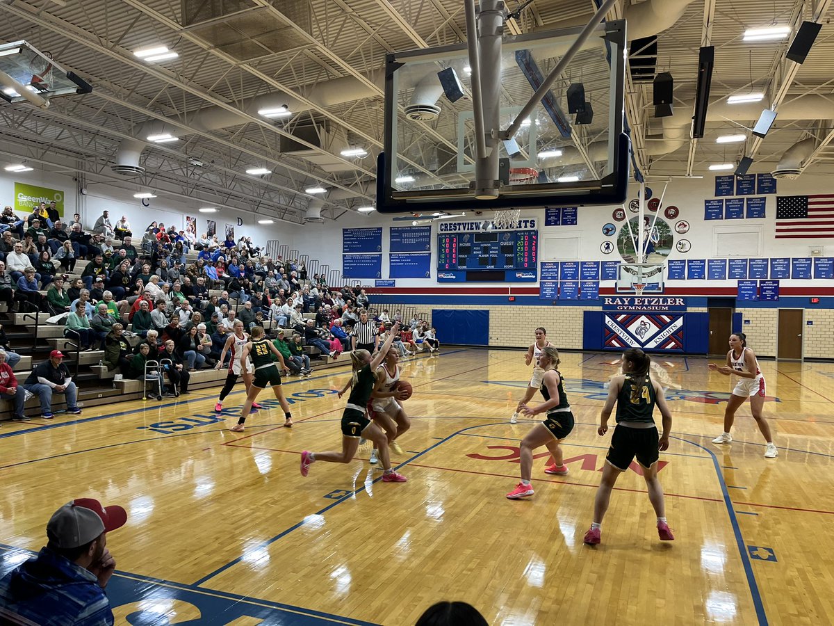 J_Lautzenheiser's tweet image. VGBK Half: Lady Knights lead Ottoville, 17-14. #OHSAA #NWC #Knights @CVKnightsSports