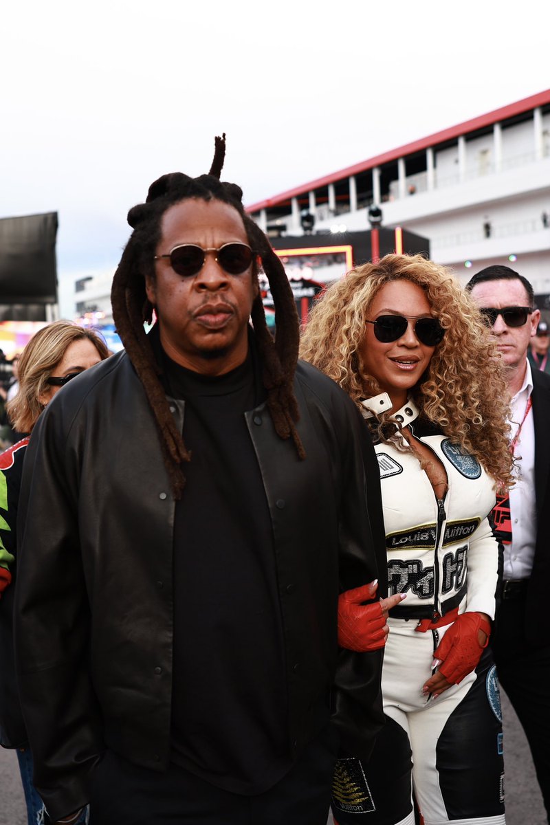 Las Vegas tweet media