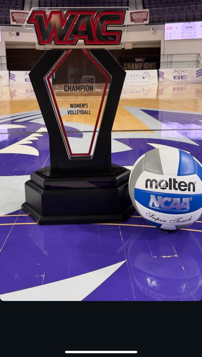 e_msmith10's tweet photo. @UVUwvb vs @UtahTech_VB TONIGHT for the #WACvb Championship!! https://t.co/AKUQCKZI5U