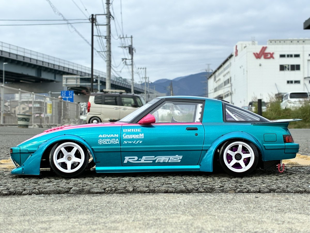 村崎@ムラサキワークス tweet media