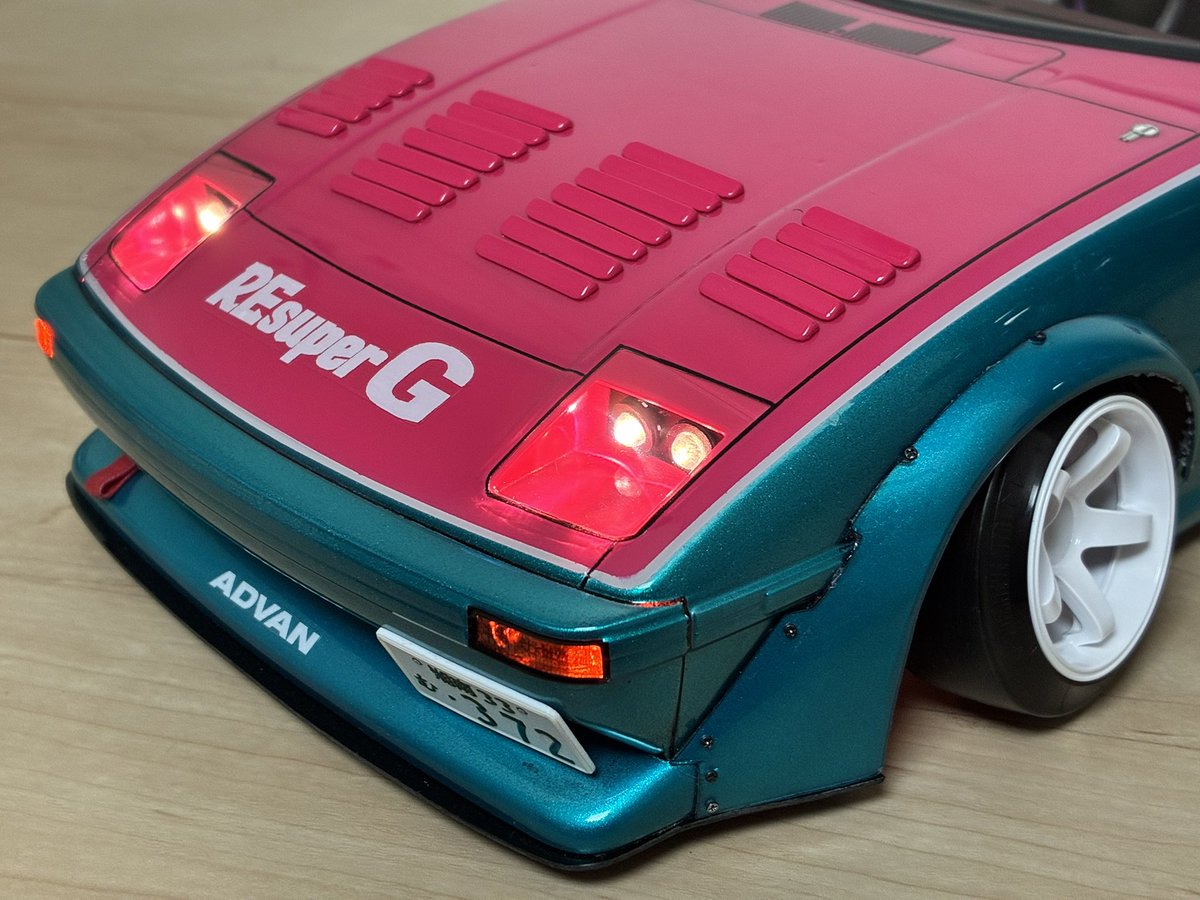 村崎@ムラサキワークス tweet media