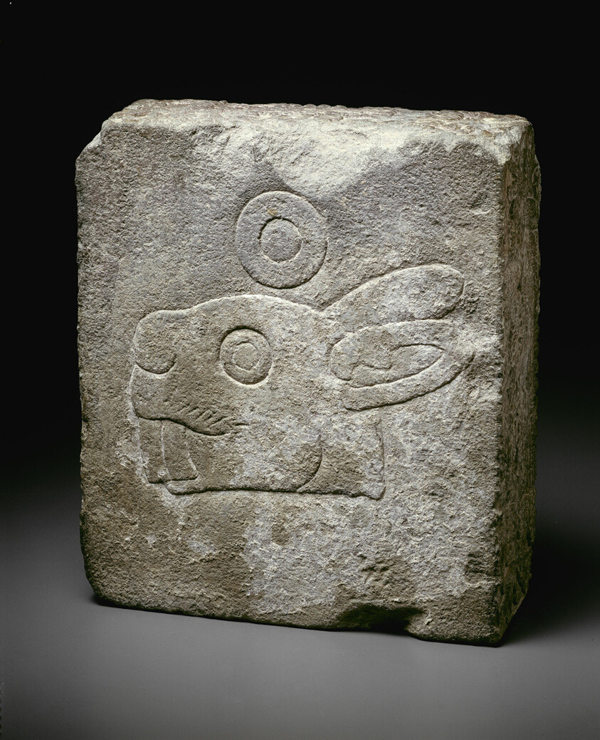 archaeologyart's tweet image. Coronation Stone of Motecuhzoma II, reverse side featuring the date glyph 1 Rabbit. Culture: Aztec (Mexica). Place of origin: Tenochtitlan, Mexico. Date: 1503 AD. Medium: Basalt. Dimensions: 55.9 × 66 × 22.9 cm. Collection: The Art Institute of Chicago.⁣