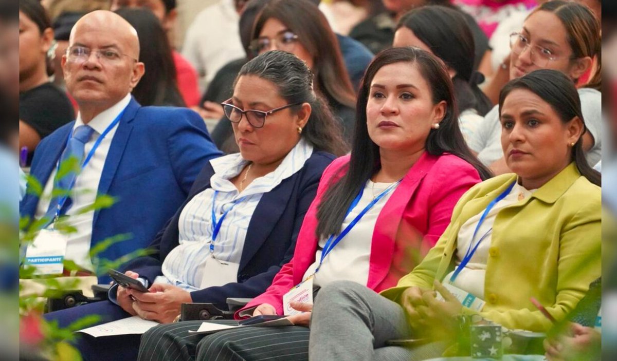 Canal4Ni's tweet image. Índice Nicaragua presenta 365 escritos en su VI Festival Nacional de Investigación 2025
#noticias #nicaragua
Más información 👉🌐 canal4.com.ni/indice-nicarag…