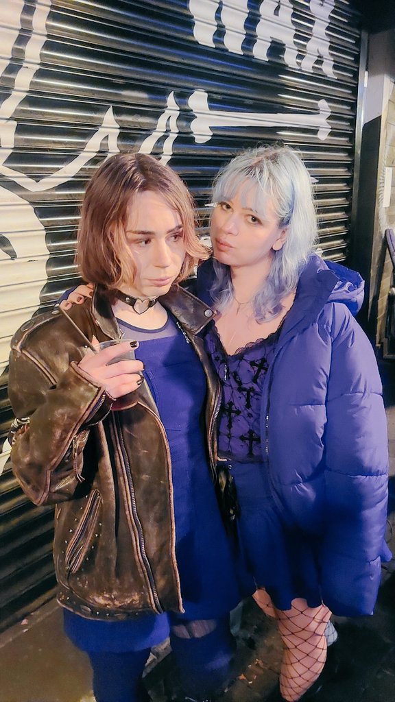 Fia_dbc's tweet image. Me and oomfie met today and now we&apos;re besties