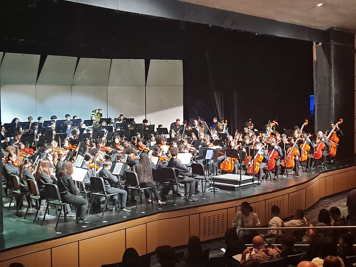 Great performance for the Region 33 Symphony Orchestra. Very difficult music. So much #KMSCougarPride for all these <a href="/HumbleISD/">Humble ISD</a> and <a href="/HumbleISD_KMS/">Kingwood Middle</a> #Orchestra and <a href="/KMSBand_MrsLong/">KMS Band - Samantha Long</a> students!Thank you <a href="/HumbleISD_KHS/">Kingwood High School</a> for letting the students use your stage! #Excellence #Achievement