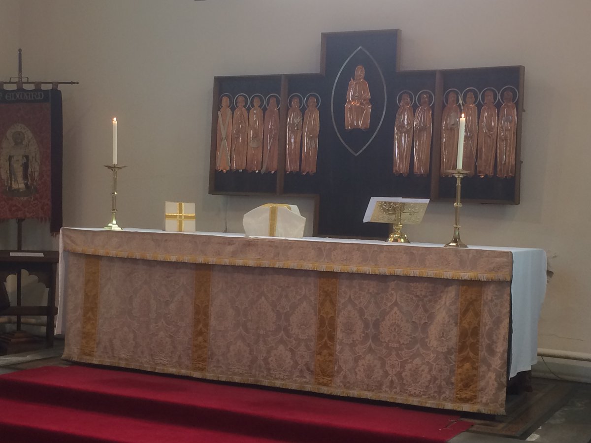 Holy Eucharist for Christ the King at 11am today. Anthem: O Saviour of the world (Goss). Hymns: My Jesus, my Saviour; The head that once was crowned with thorns; Reign in me; Jesus is King.