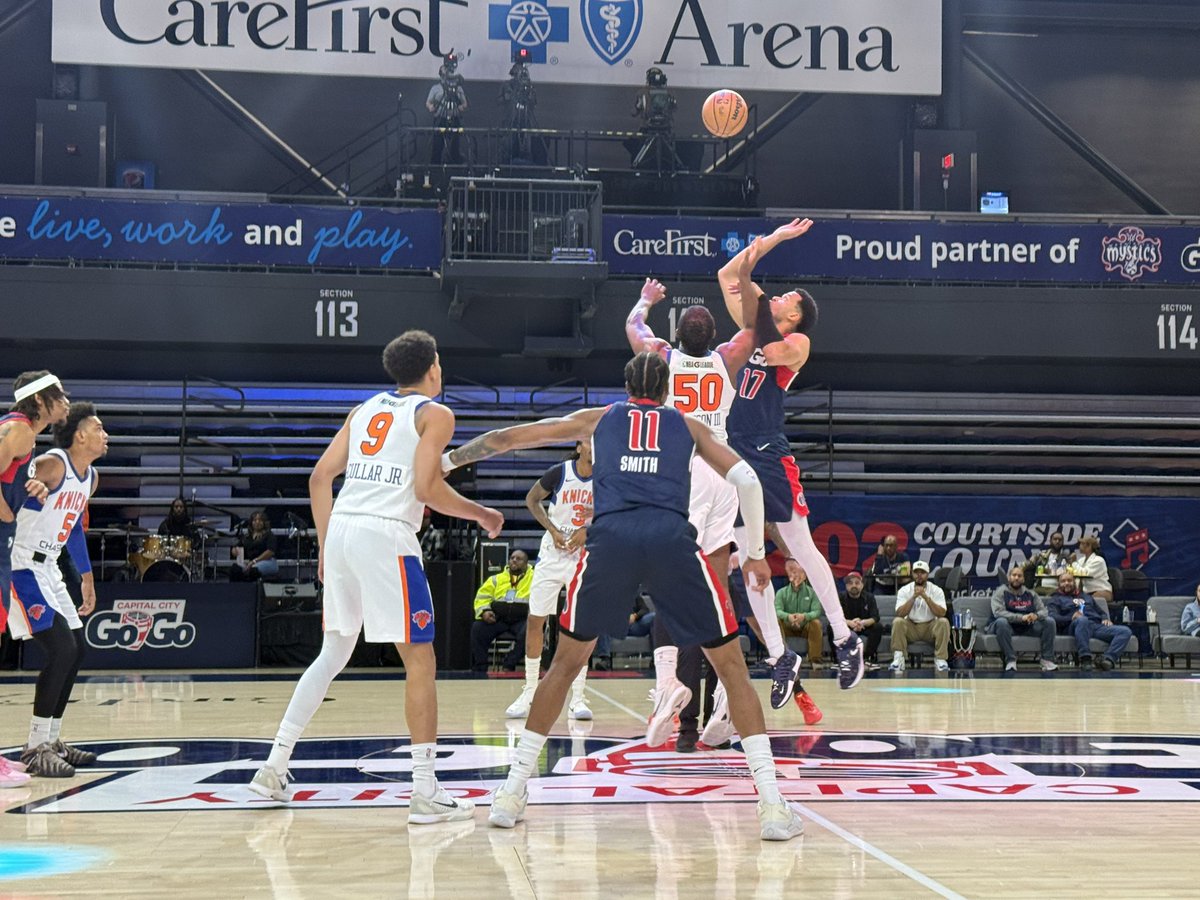 Tip time from CareFirst Arena!  <a href="/CapitalCityGoGo/">Capital City Go-Go</a> hosting the <a href="/wcknicks/">Westchester Knicks</a>