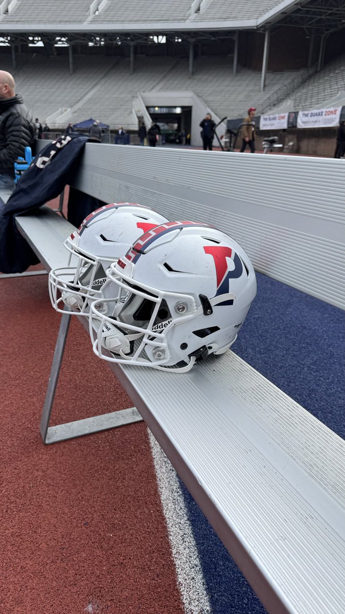 ReedDowdy44's tweet photo. Had a great time meeting the staff and seeing the campus at UPENN! Thank you @CoachDupont for the opportunity to visit on a game day. #GOPENN🔴🔵 @PennFB @Trey_ross10 @CoachTello_NCSA @carljfred @GoLions1934 @PrepRedzoneVA https://t.co/TSnokyrWb1