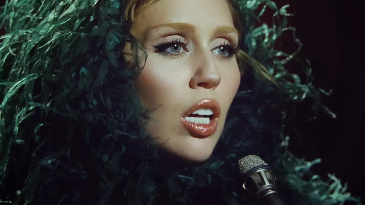 PopBase's tweet image. Happy 33rd birthday to the iconic Miley Cyrus.

Rising to fame with ‘Hannah Montana’ the three-time Grammy Award winner has solidified herself as a pop legend with a discography housing hits such as ‘Party In The U.S.A.,’ ‘Wrecking Ball’ and ‘Flowers.’ She was named one of the…