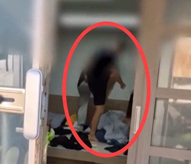 gomirae's tweet image. “빨간 속옷 입어” 
양양군 7급 공무원의 계엄령’’… 환경미화원들 괴롭힘
v.daum.net/v/202511222240…

24.09.30 벌거벗은 김진하 양양군수... 
sisazoom.co.kr/66161 

양양은 어떤 곳인가?