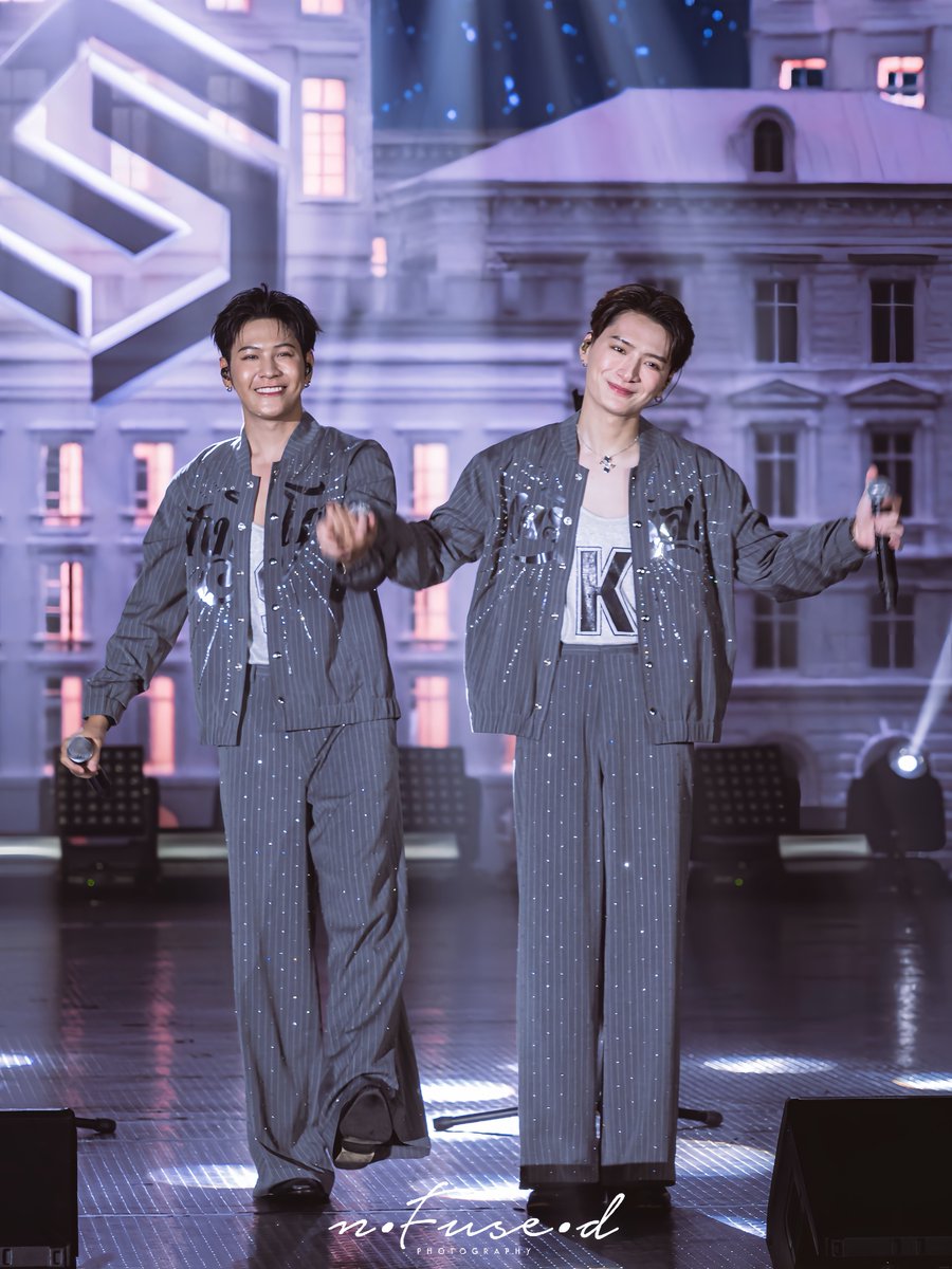 FUSiiZAA's tweet image. Great job~

#PEBACAConcertinManila 
#คริสสิงโต #สิงโตคริส