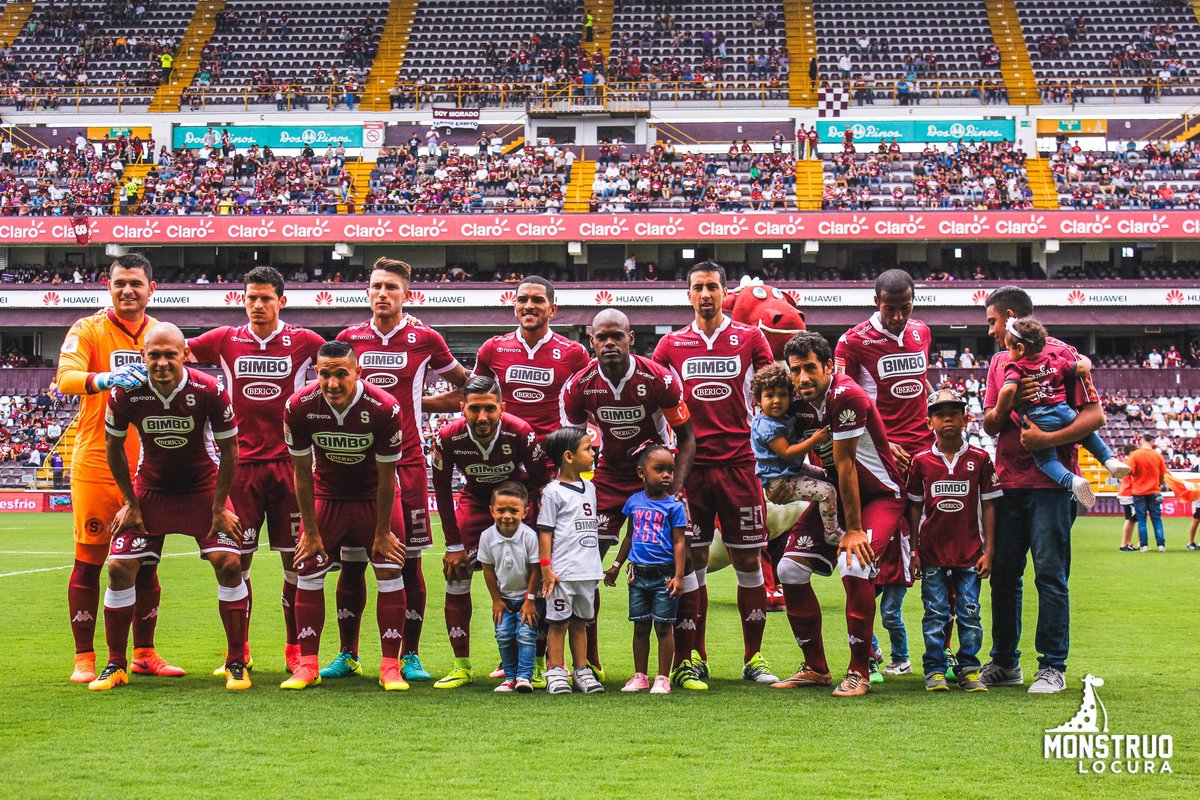 monstruolocura's tweet image. El 24 de julio del 2016 es la fecha en que vimos por primera vez a Mariano Torres. Esa tarde ante Carmelita debutó con golazo de tiro libre al minuto 17.

Desde entonces lo hemos visto en 355 partidos por campeonato local, igualando el récord histórico nacional.