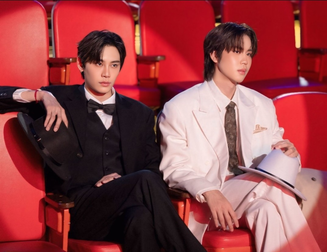 BkKiZ3vEGItlacD's tweet image. ♡BOUNPREM♡

写真集📷📖❤️🩵
とっても楽しみ☺️☺️

#bb0un #prem_space
#AETERNITASxBounPrem