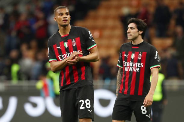 Chelsea and Milan 🤝 selling Newcastle some of their best young talents. 💫

#NUFC ⚫️⚪️