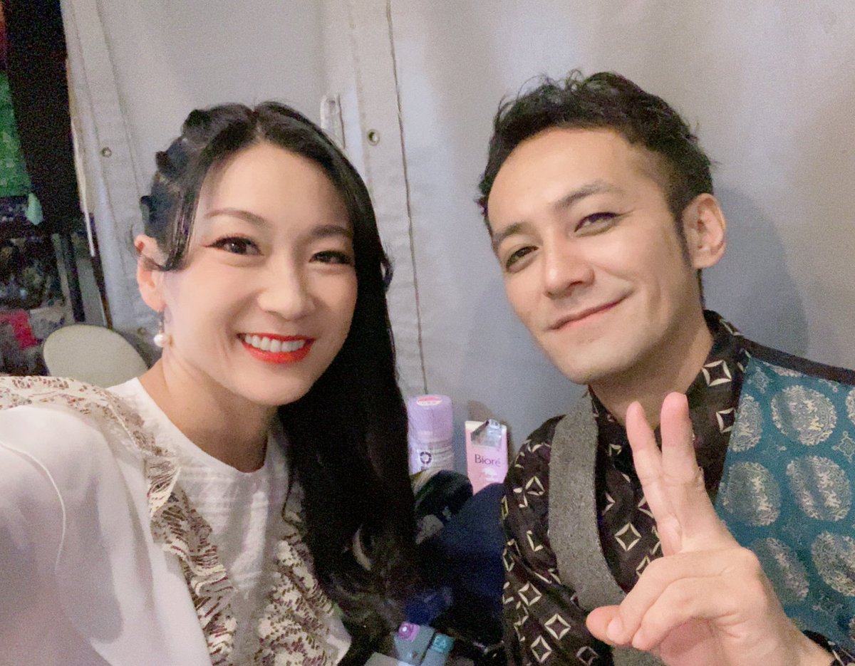 本日5日目
#近代能楽集2025 #道成寺

12:30開場13:00開演
17:30開場18:00開演
@ APOCシアター

13:00回・満席🈵感謝✨
18:00回・まだお席ございます！

たかひろくん。めちゃめちゃ頼りにさせて貰ってる心強い相方です。彼の芝居ホントに好き！

🎫
ticket.corich.jp/apply/405665/0