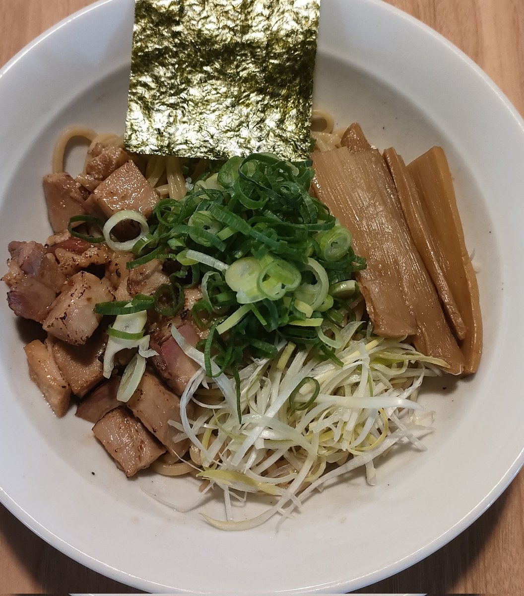 おはようございます！ 本日営業いたします🫡 ➠11:00〜15:00(ラスト