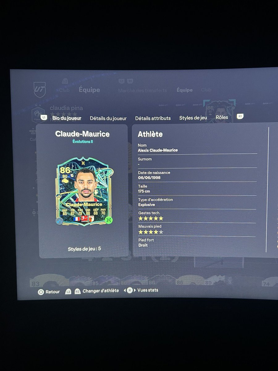 KisssCrusty's tweet image. Pina 🚮