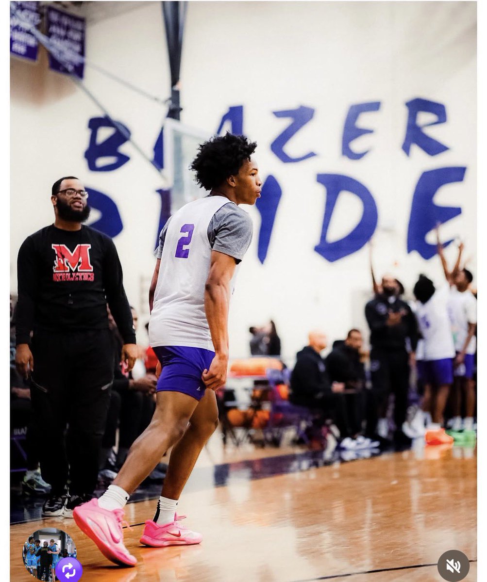 RidgeViewHoops's tweet image. 75-51 Win over Gray Collegiate to start the season 1-0 😤

DJ Wylie 19p 8reb 
RJ Davis 13p 4reb 
Tal Staley 9p 8assists 
Chris Horton 9p 
CJ Moore 8p 5reb 
JT Van Kallen 6p 
Kaleb Peters 5p 
Brayden Mack 4p 3stls 
Ethan Cohen 2p 

#BackToWork 💜 #EveryRep