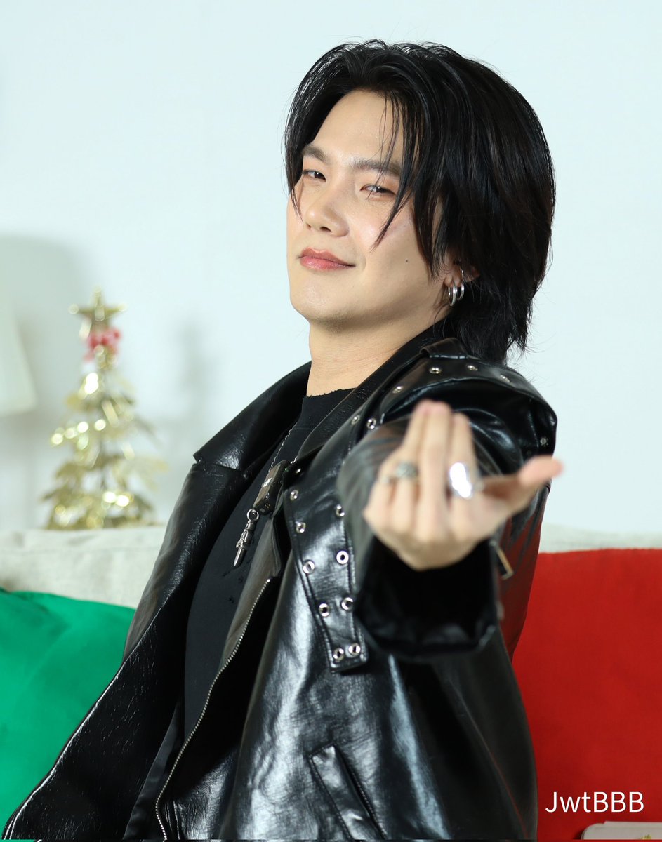 JwtBBB's tweet image. โพสต์ท่าวนไปค่ะ 💙

BUILD WITH SECRET MISSION

#GOTOSANXBUILD