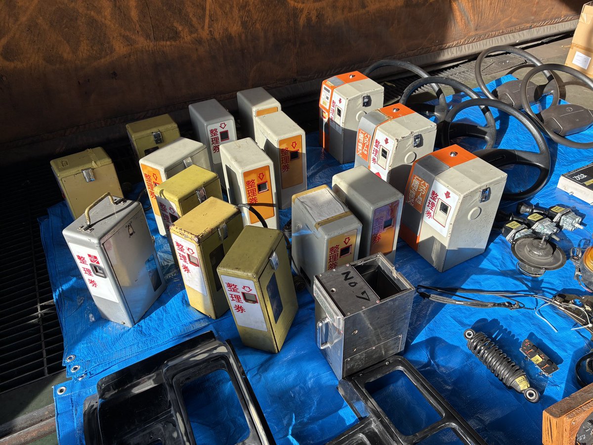 yyyyminamida's tweet image. 本日、いつはこねふれあいフェスタ（伊豆箱根鉄道本社でお待ちしております）

#いずっぱこ

#いずはこねふれあいフェスタ