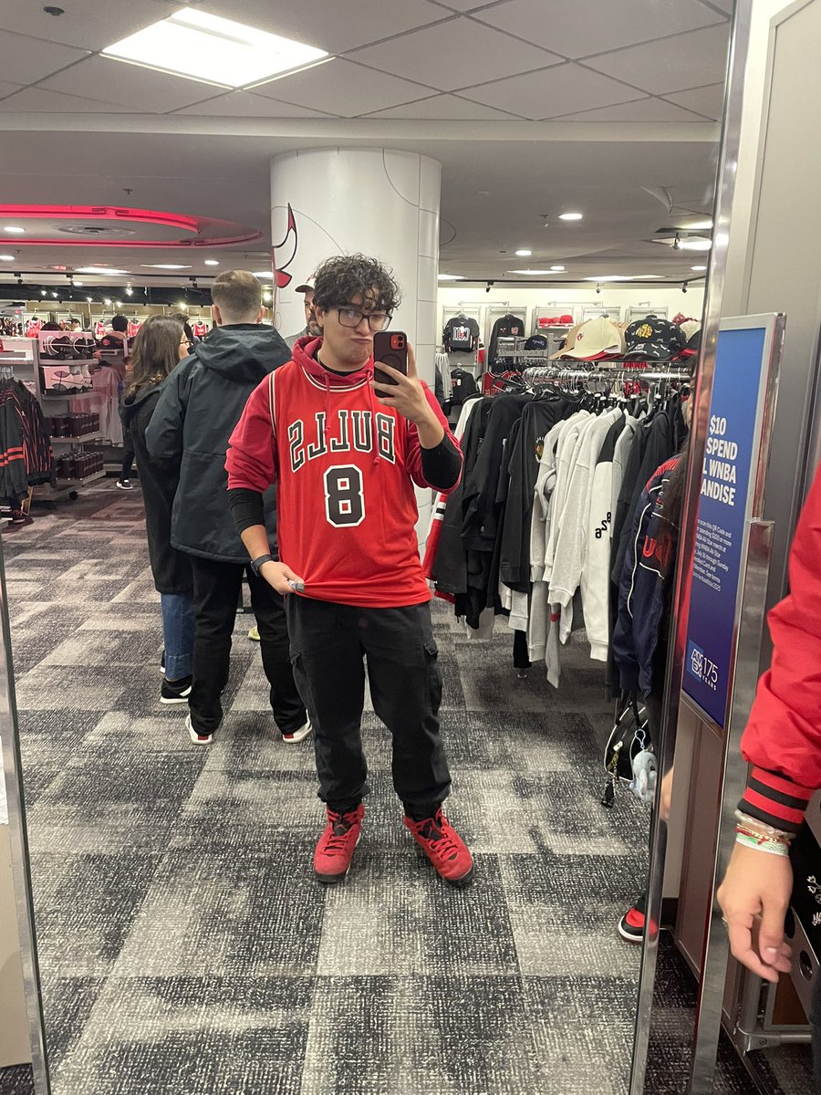 My first bulls game B) 

#ChicagoBulls