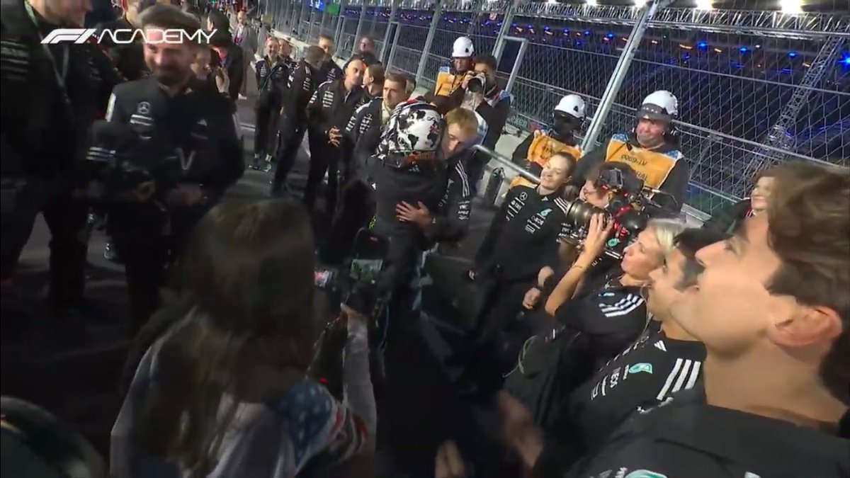 DORI WITH KIMI, GEORGE, AND FRED VESTI 🥹🥹🥹🥹🥹 THATS HER MERC BROTHERSSS