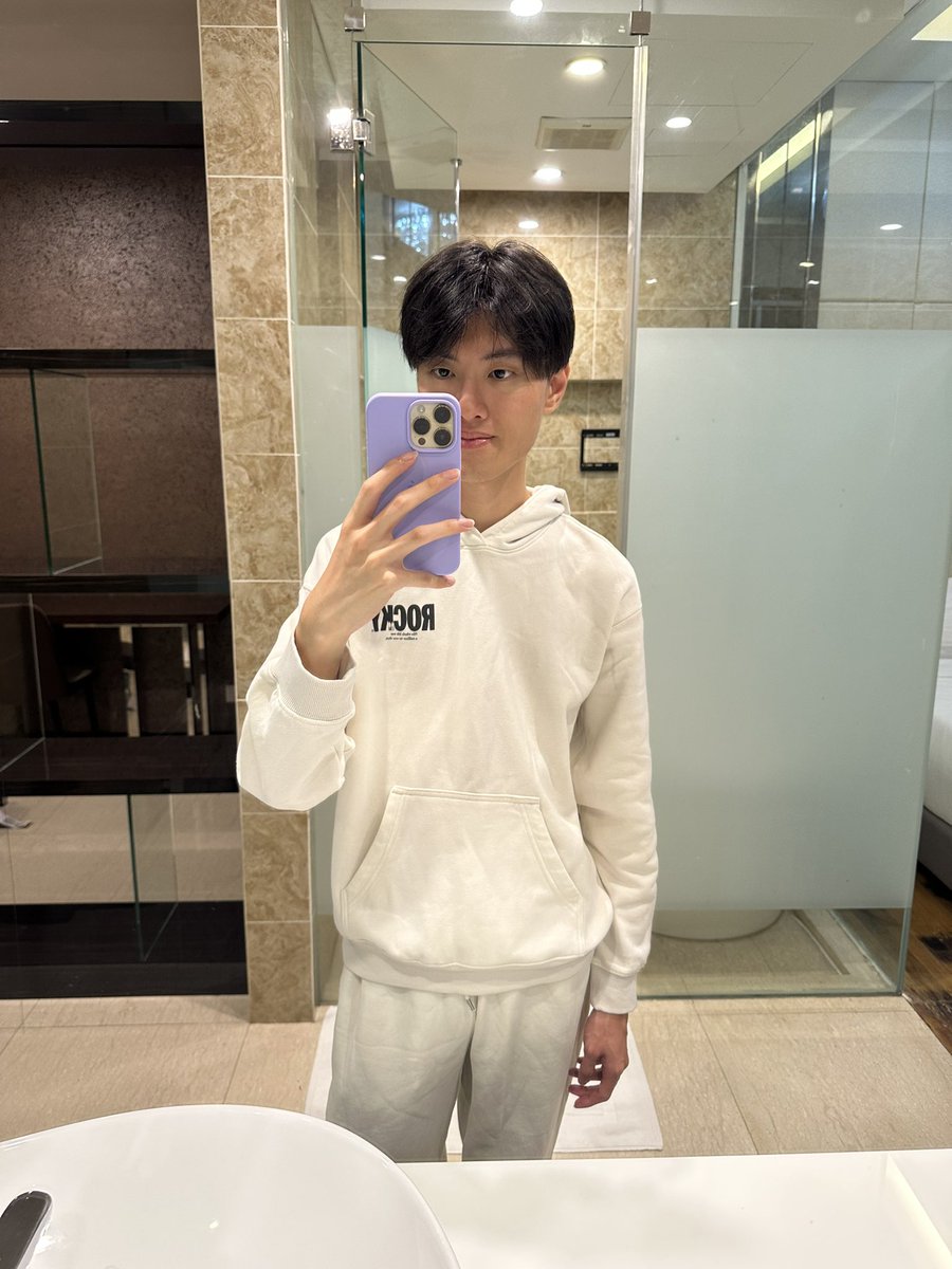 Last night at Goong was crazy