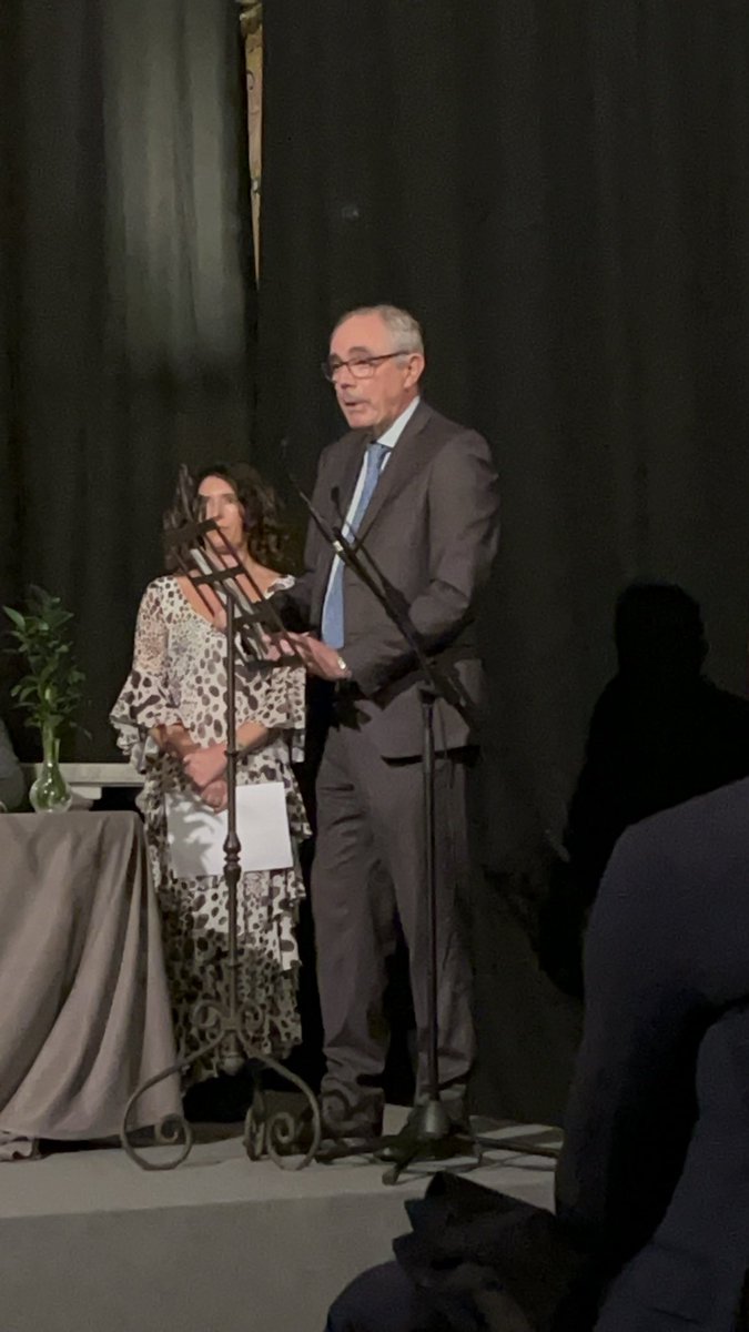 asociación fiscales tweet media