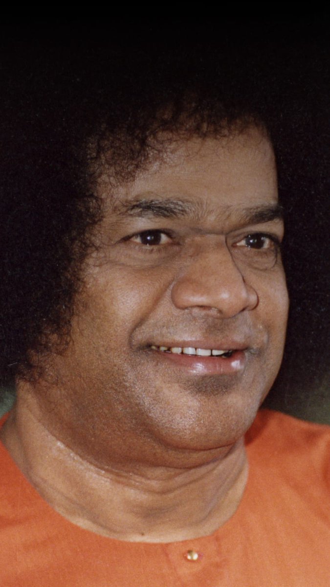 naralokesh's tweet image. #100YearsofSriSathyaSai 
ప్రేమ, అహింస, సత్యం, ధర్మం, శాంతి ప్రతి మనిషి జీవిత పరమార్థం అని బోధించిన భగవాన్ శ్రీ సత్యసాయి బాబా శత జయంతి సందర్భంగా భక్తులకు శుభాకాంక్షలు. ప్రేమతత్వమే మానవత్వం.. సమానత్వమే సాయి తత్వం.. అని చాటి చెప్పిన భగవాన్ శ్రీ సత్యసాయి బాబా పుట్టిన ఆంధ్రప్రదేశ్…