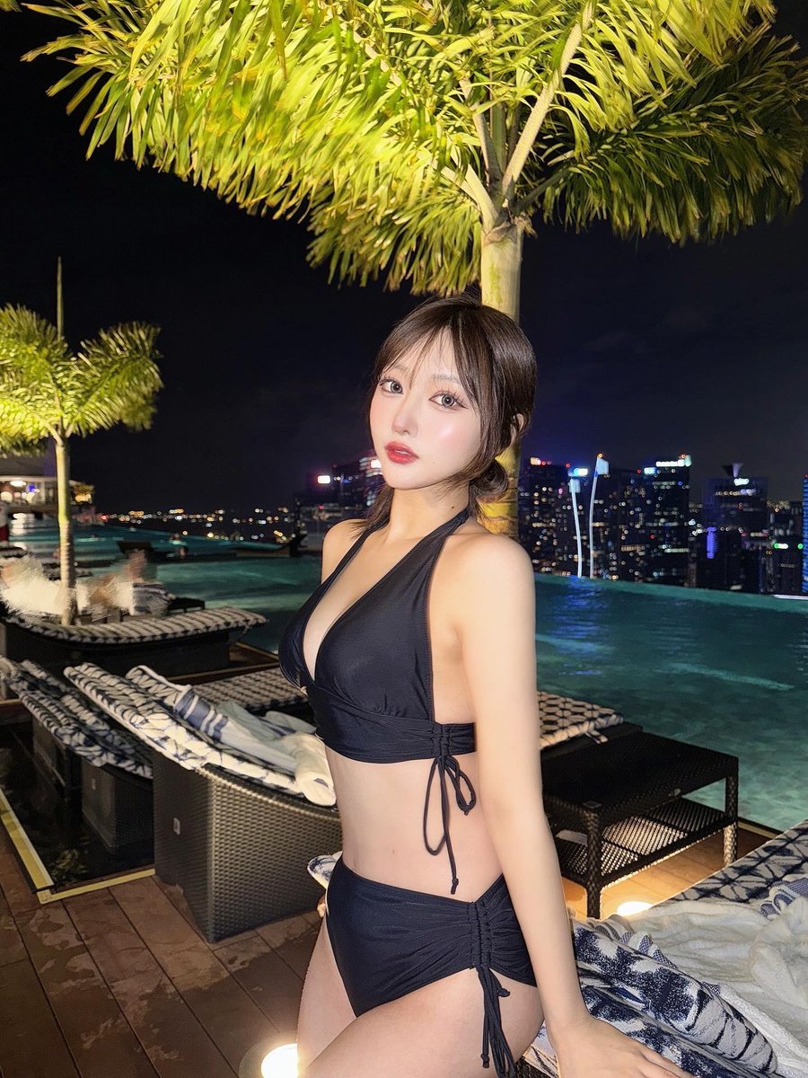 risapyondesu_'s tweet photo. 季節外れの水着 https://t.co/4jdKdHiGtB