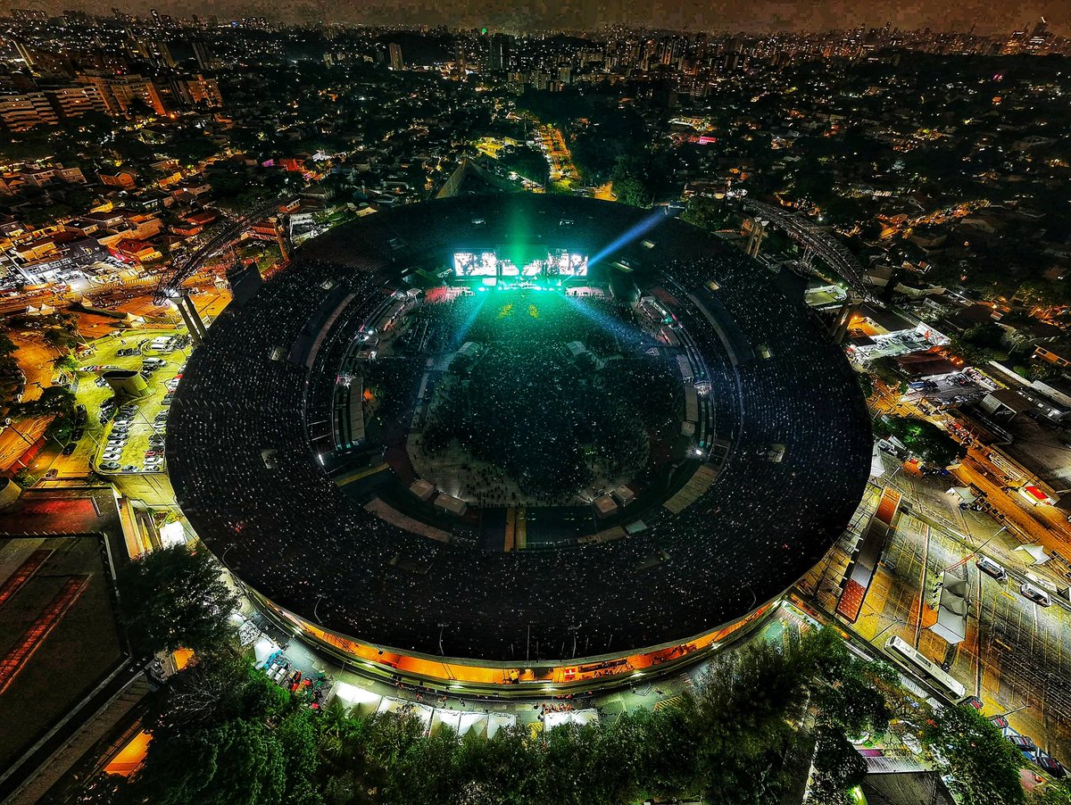 cercanofoto's tweet image. Primeira noite do @oasis em São Paulo, Brasil.

Primera noche de Oasis en Sao Paulo, Brasil.

First night of Oasis in Sao Paulo, Brazil.

#Oasis #oasislive25  🇧🇷