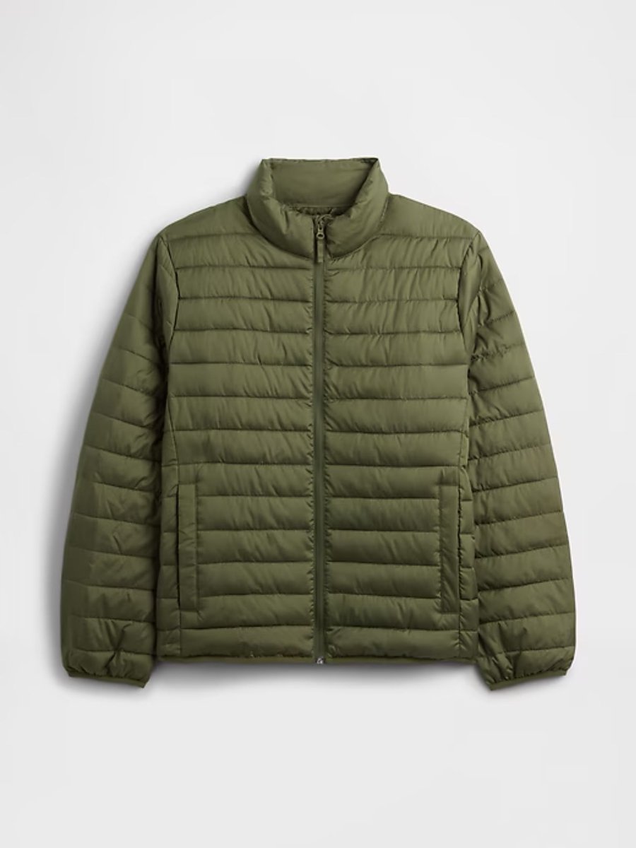 SneakerShouts's tweet image. PRICE DROP: 70% OFF the Gap Cold Control Relaxed Puffer Jackets 

BUY HERE: buff.ly/9UTNaJ0