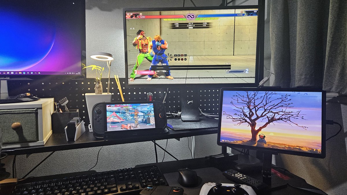 Switch2で先輩たちのリプレイを見ながらPS5でトレモする贅沢