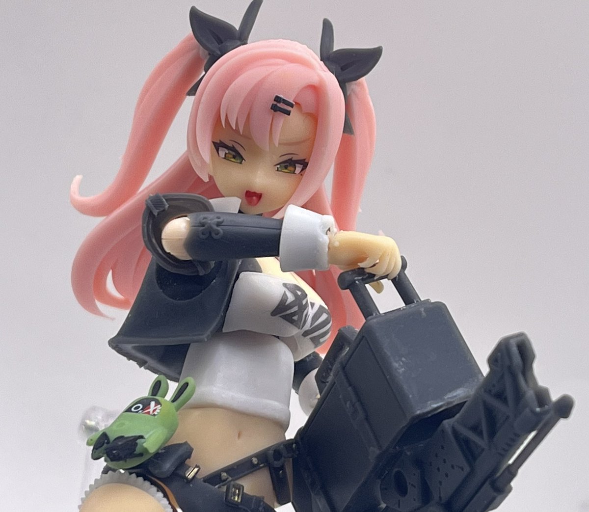 ニコ ゼンゼロ 新作ニコの親分！ 口とヘアピンくらいしか塗ってないよ 各所